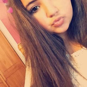 Meet your Posher, Candace